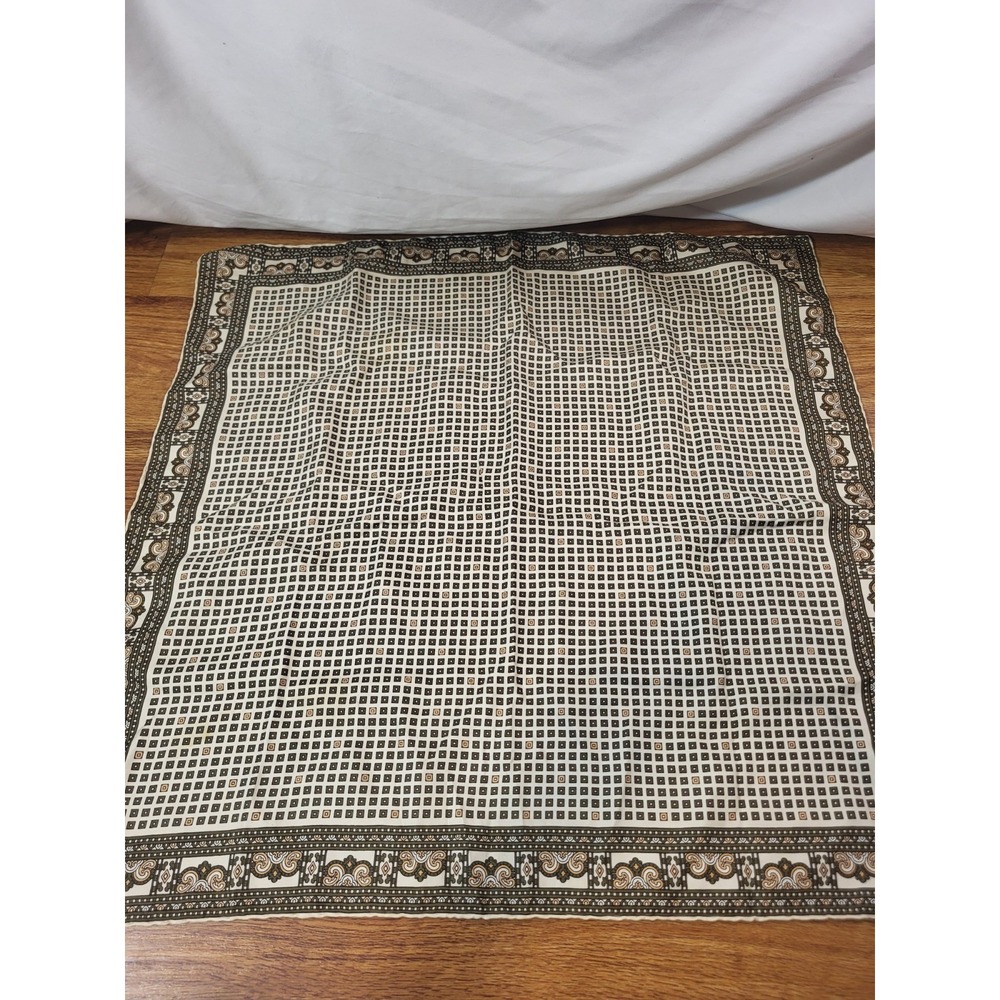 vintage saks fifth avenue italy silk scarf Geometric